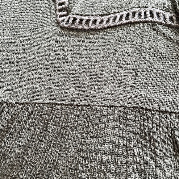 GUC Socialite Green Blouse - Picture 5 of 7